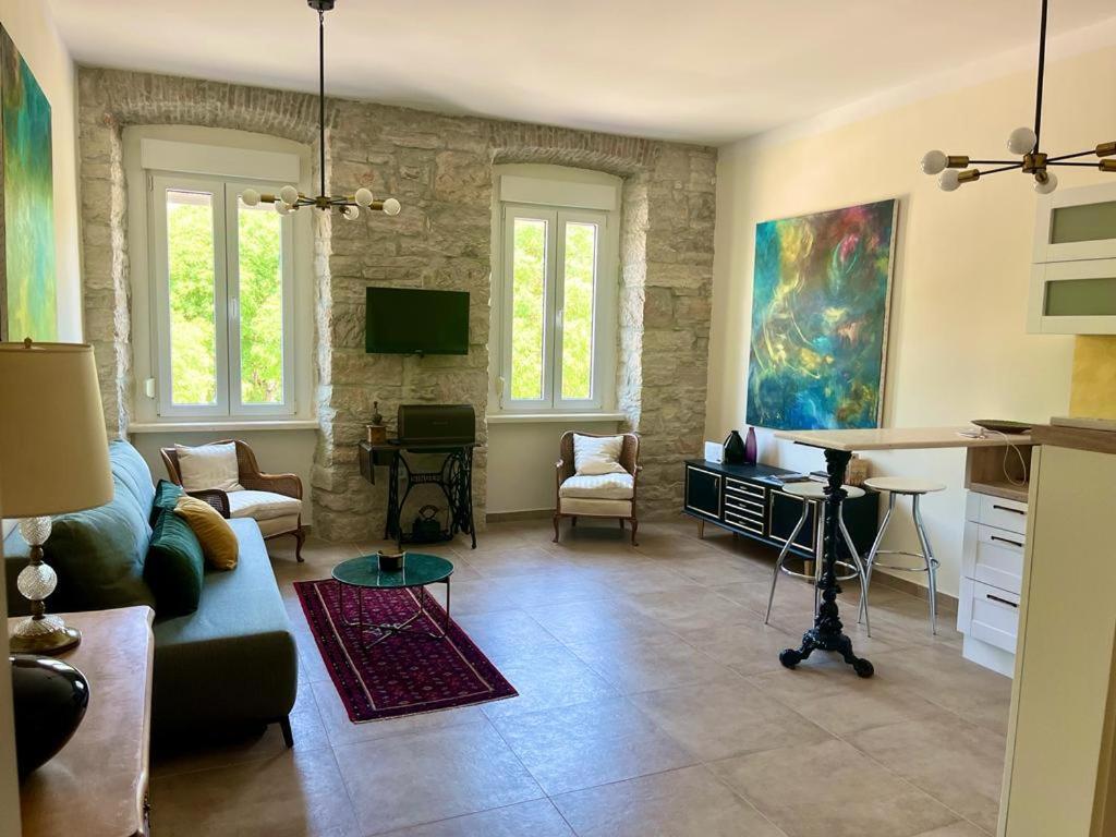 Apartman Kamala Pula Exterior photo