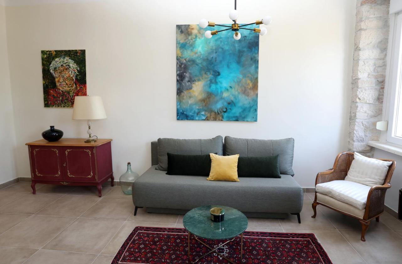 Apartman Kamala Pula Exterior photo