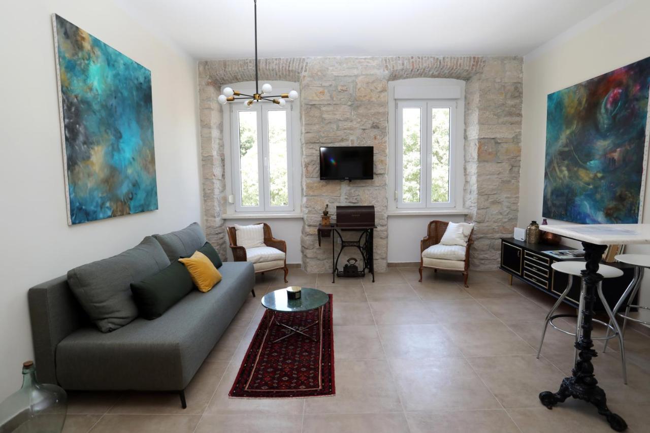 Apartman Kamala Pula Exterior photo