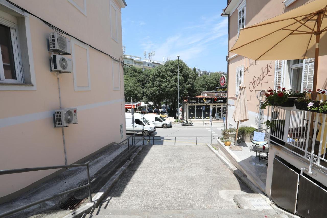 Apartman Kamala Pula Exterior photo