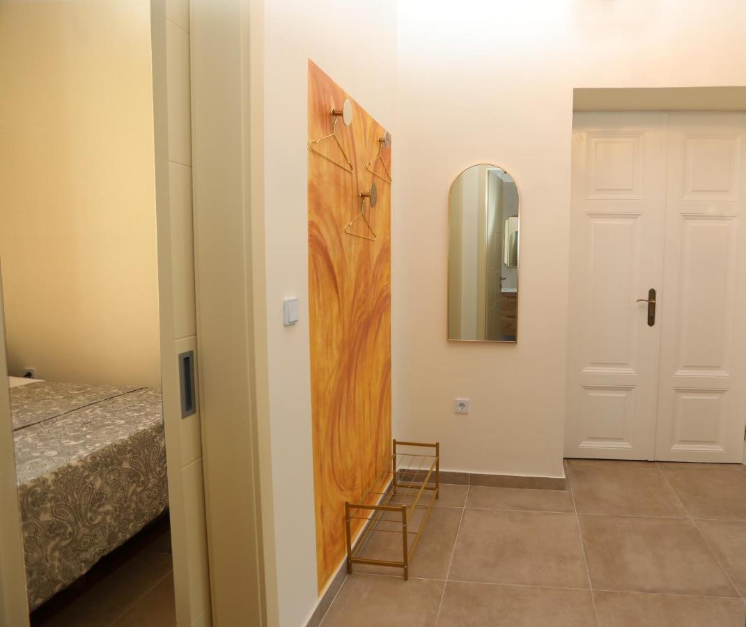 Apartman Kamala Pula Exterior photo