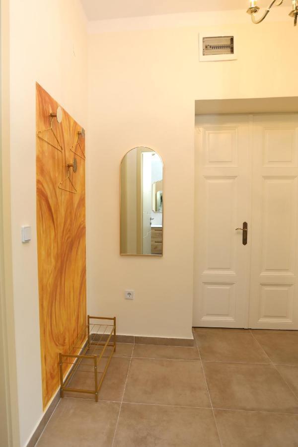 Apartman Kamala Pula Exterior photo